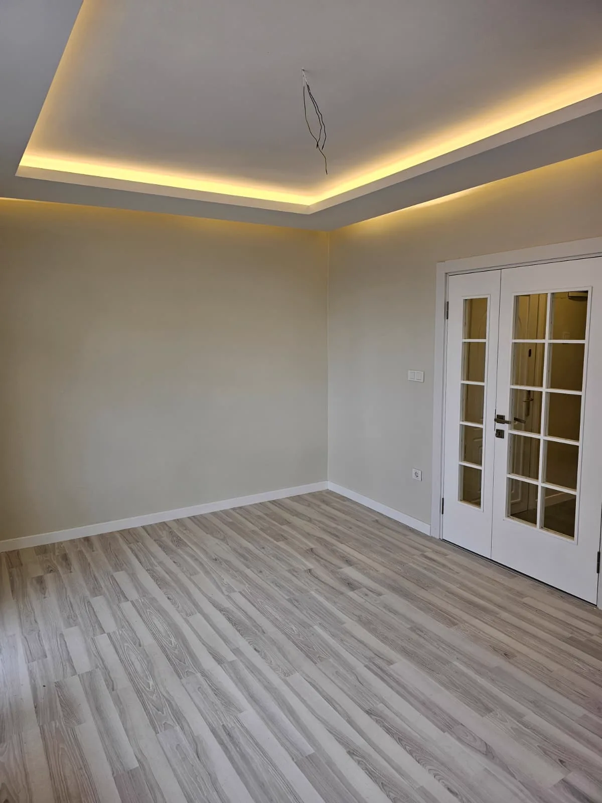 Hermey İnşaat tavan stucco LED aydınlatma